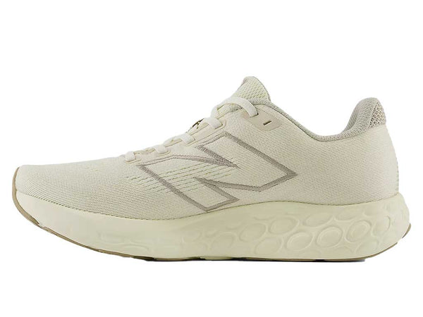 New Balance Women's 680v8