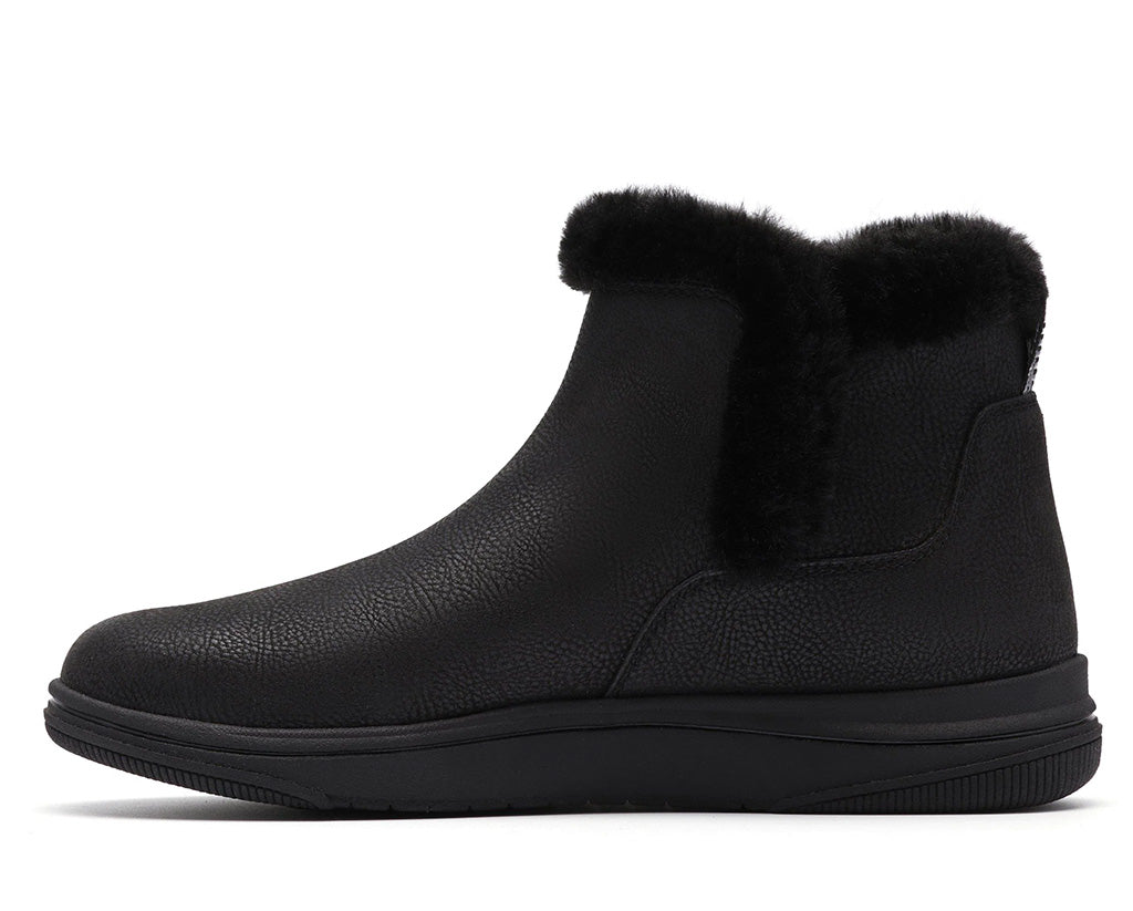 Clarks Women's Breeze Fur