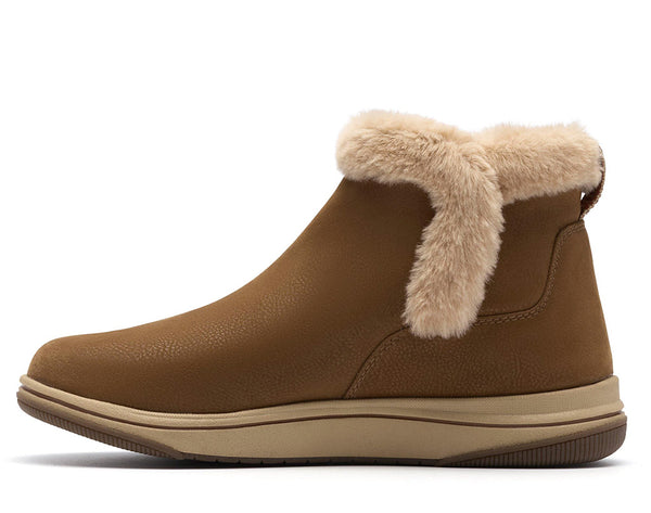 Clarks Women's Breeze Fur