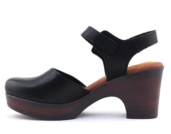 b.o.c Women's Natasha Boho Sandals