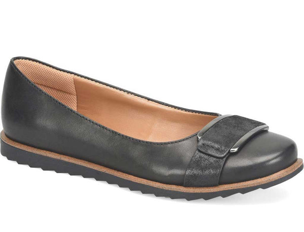 Comfortiva Women's Rhoda Buckle Ballet Flat