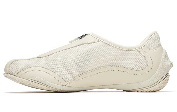 Merrell Women's Relay Fly Zip SE Trail Slip-On Sneaker