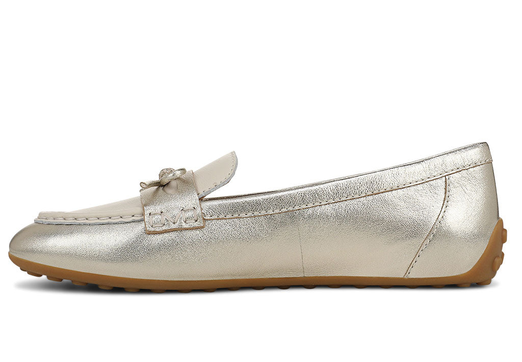 Vionic Women's Taryn Driving Moccasin