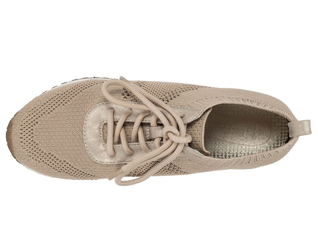 Baretraps Women's Palta Sneaker