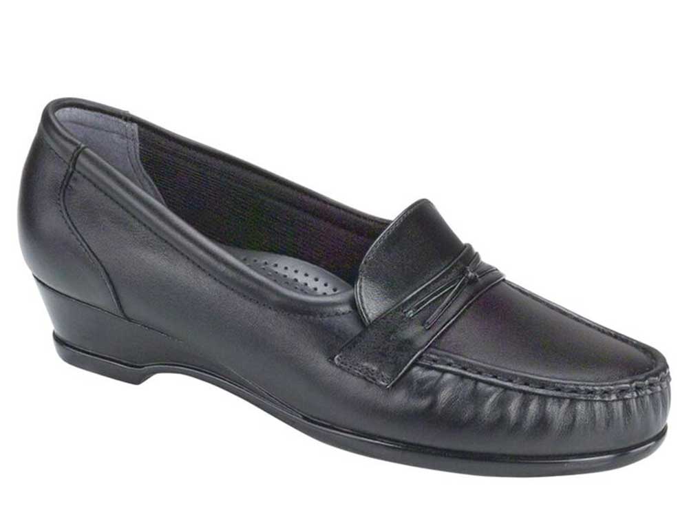 SAS Women's Easier Slip-On Loafer