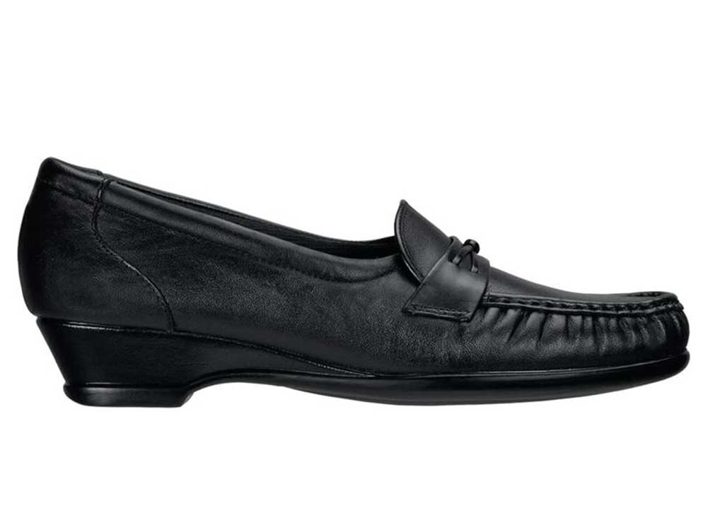 SAS Women's Easier Slip-On Loafer