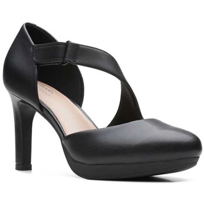 Clarks Women's Sand Heels (203183142)- 7 UK : Amazon.in: Shoes & Handbags