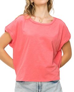 Hyfve CASUAL TAKE RAW EDGE DETAIL SHORT SLEEVE T-SHIRT Coral