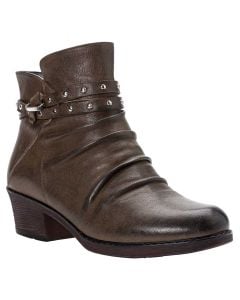 Propet Women's Roxie Brown