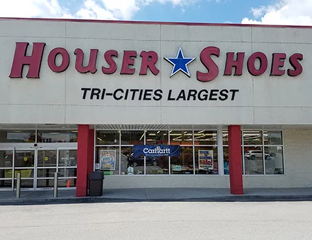HouserShoes_Kingsport_outside.png